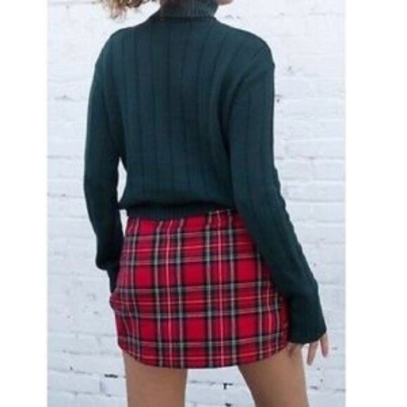 Brandy Melville Knit Turtleneck Deep Green - Picture 5 of 6